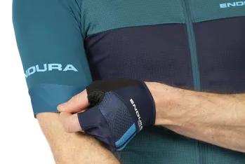 Endura Dres s krátkým rukávem FS260-Pro II Svítivě Žlutá (Relaxed Fit)
