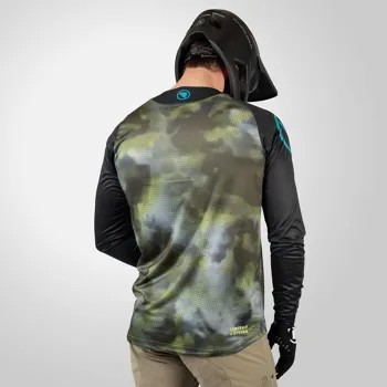 Endura dres Pixel Cloud Tee LTD s dlouhým rukávem Black