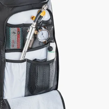 EVOC FR TRAIL BLACKLINE 20 Black