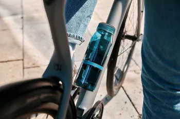 Láhev na kolo Fidlock Life s magnetickým držákem barva Modrá